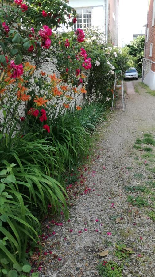 3 Private Rooms Shared Flat In A Villa At Sceaux 600M Rer B Direct To Notre-Dame エクステリア 写真
